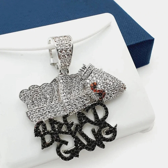 "925 Sterling Silver Plated CZ Pendant, INUS1BR288 - Picture 3 of 9